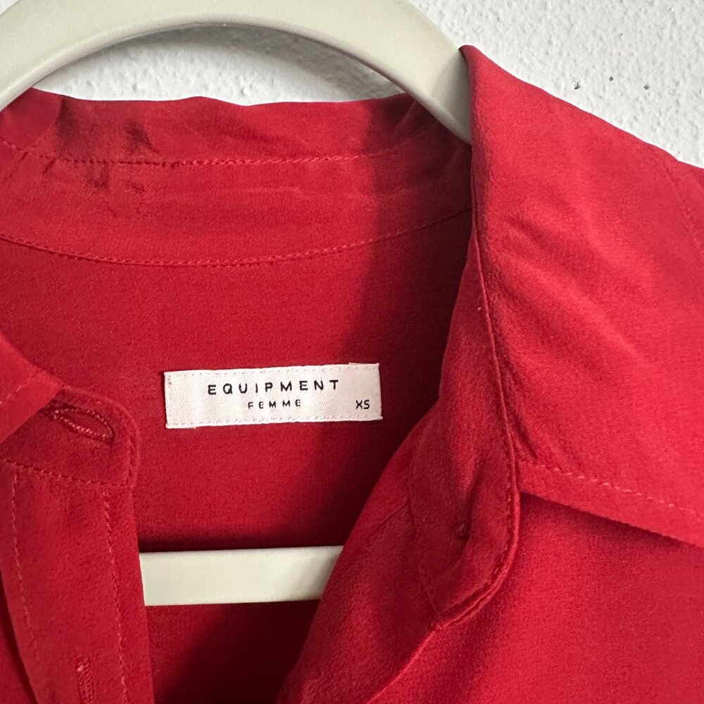 Equipment Femme Women’s Red 100% Silk Blouse Size XS Premium Classic - Picture 4 of 10